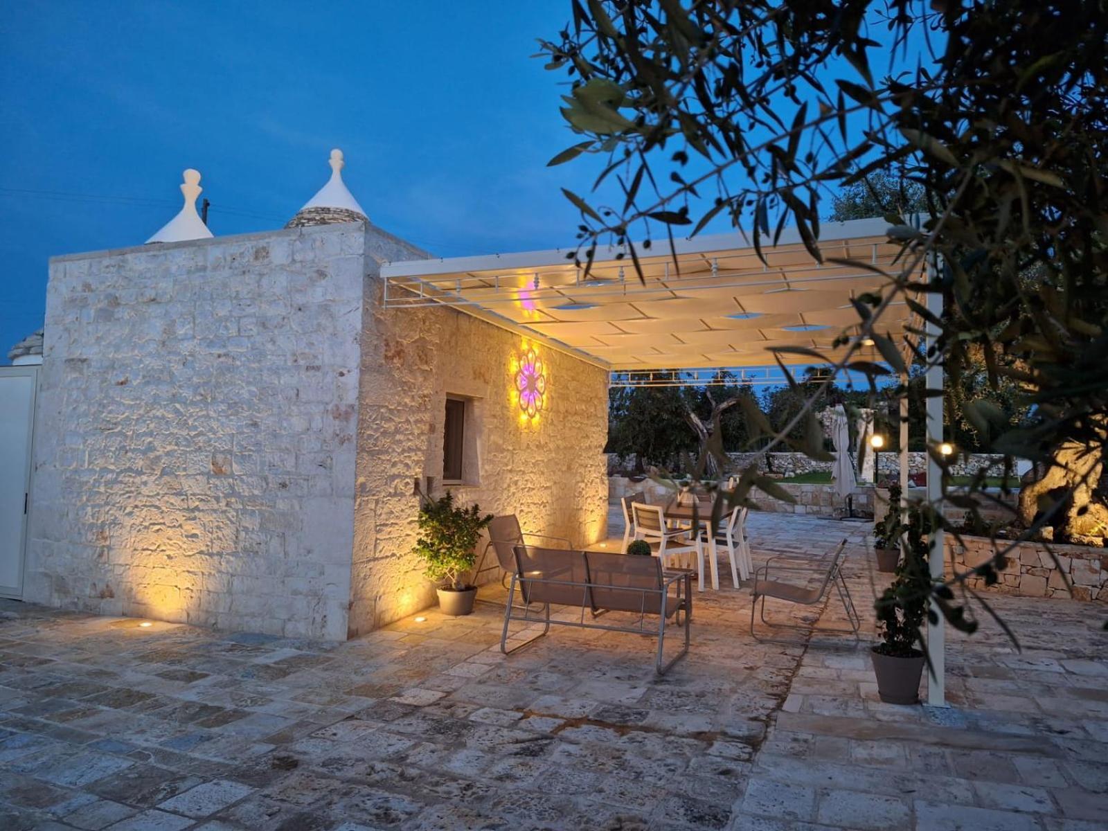 Вилла Quattroperle Trulli - Relax - Puglia Кастеллана-Гротте Экстерьер фото
