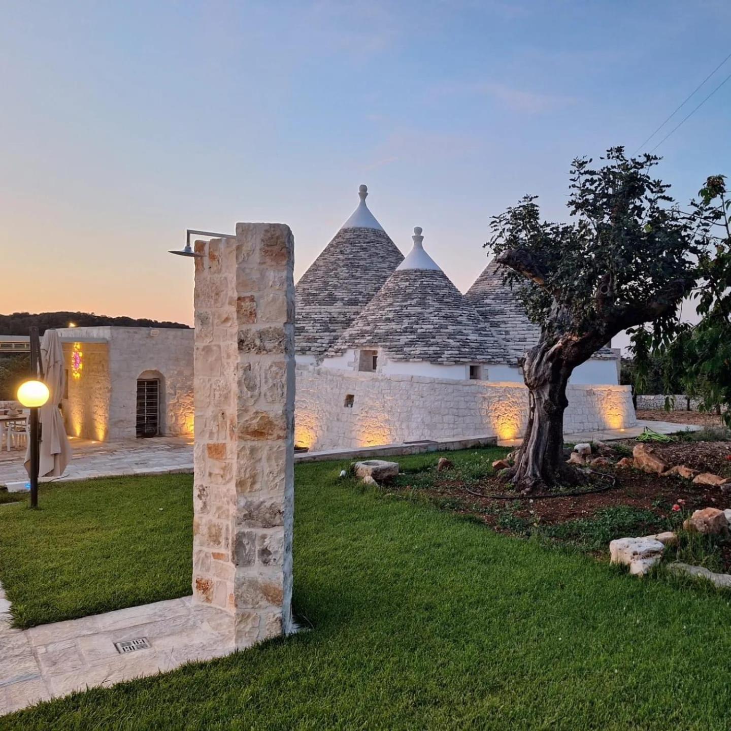 Вилла Quattroperle Trulli - Relax - Puglia Кастеллана-Гротте Экстерьер фото